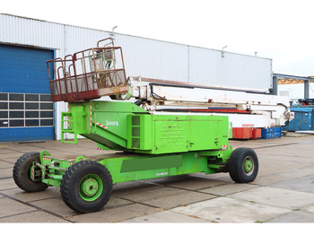 Kĺbová pracovná plošina JLG 150 HAX: obrázok 4