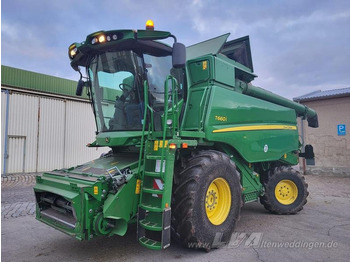 Obilný kombajn JOHN DEERE T660