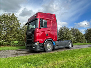 : fotografia v hlavičke