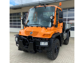 Komunálne/ Špeciálne stroje UNIMOG U500