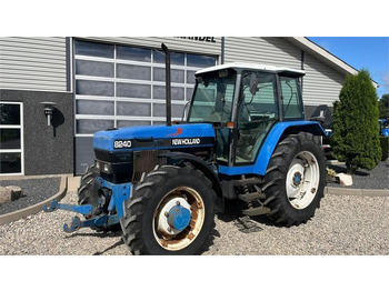Traktor New Holland 8240 SLE Med frontlift og frontPTO: obrázok 2 Traktor New Holland 8240 SLE Med frontlift og frontPTO: obrázok 2