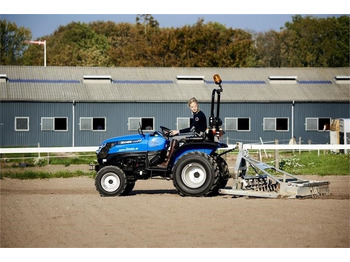 Komunálny traktor SOLIS