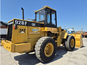 Kolesový nakladač CATERPILLAR 928F