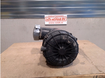 Vzduchový filter HITACHI