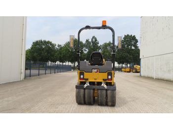 Leasing  Caterpillar CC4.0 Caterpillar CC4.0: obrázok 3