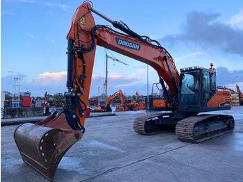 Pásové rýpadlo DOOSAN DX225LC