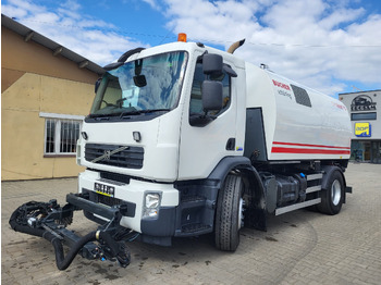 Zametacie vozidlo VOLVO FE 320