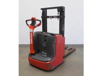 Stohovač LINDE L12
