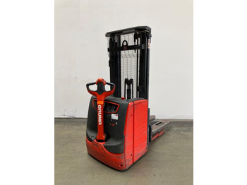 Stohovač LINDE L16