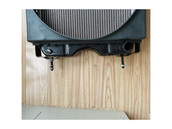 Leasing XINCHAI C490BPG Original Radiator XINCHAI C490BPG Original Radiator: obrázok 3