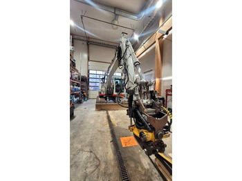 Pásové rýpadlo Takeuchi TB 2150 R: obrázok 5