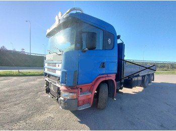 Podvozek s kabinou SCANIA R114