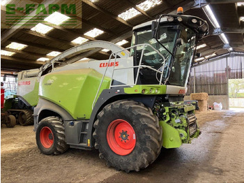 Samohybná rezačka CLAAS Jaguar 860