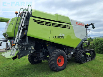 Obilný kombajn CLAAS Lexion 670