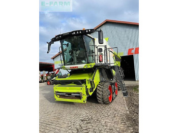 Obilný kombajn CLAAS Lexion 8700
