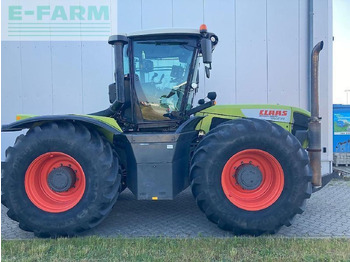 Traktor CLAAS Xerion 3800