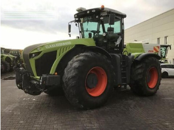 Traktor CLAAS Xerion 4000