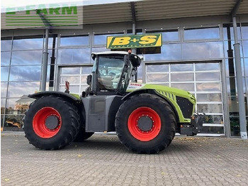 Traktor CLAAS Xerion 4000