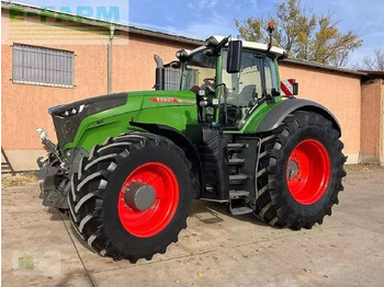 Traktor FENDT 1050 Vario