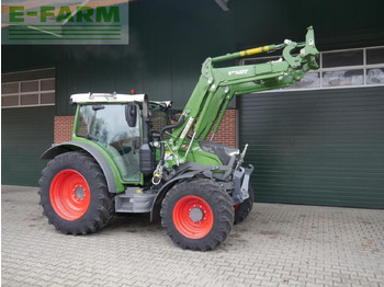 Traktor FENDT 211 Vario