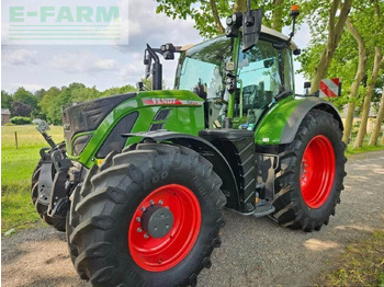 Traktor FENDT 718 Vario