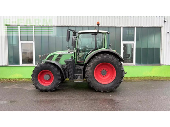 Traktor FENDT 724 Vario