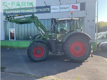 Traktor FENDT 724 Vario