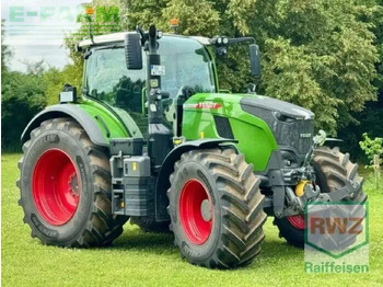 Traktor FENDT 724 Vario