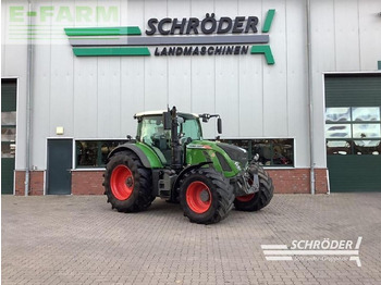 Traktor FENDT 724 Vario