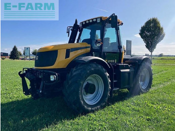 Traktor JCB