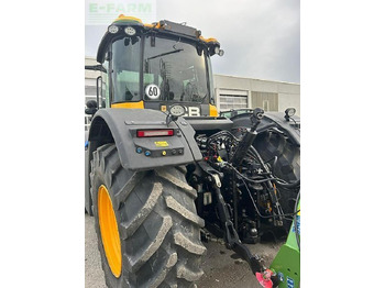 Traktor JCB fastrac 4220: obrázok 4