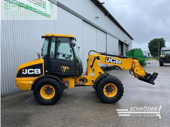 Kolesový nakladač JCB