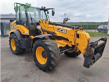 Kolesový nakladač JCB TM320