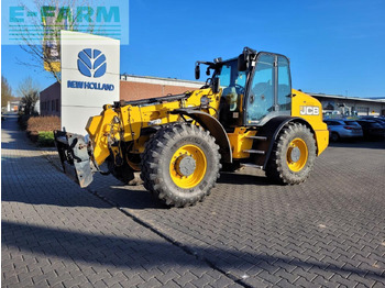 Teleskopický nakladač JCB