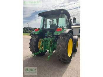 Traktor John Deere 5075 m: obrázok 4
