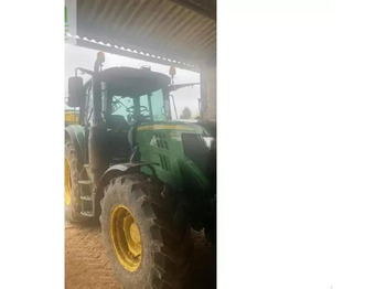 Traktor JOHN DEERE 6110M