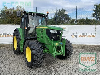 Traktor JOHN DEERE 6115M