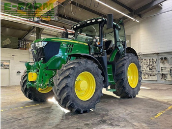 Traktor JOHN DEERE 6175R