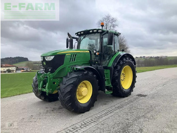 Traktor JOHN DEERE 6215R
