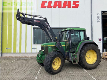 Traktor JOHN DEERE 6810