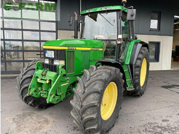 Traktor JOHN DEERE 6910