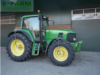 Traktor JOHN DEERE 6930
