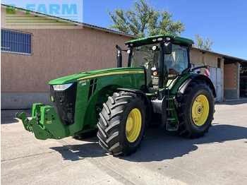 Traktor JOHN DEERE 8320R