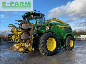 Samohybná rezačka JOHN DEERE 8500