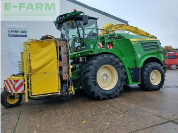 Samohybná rezačka JOHN DEERE 8600