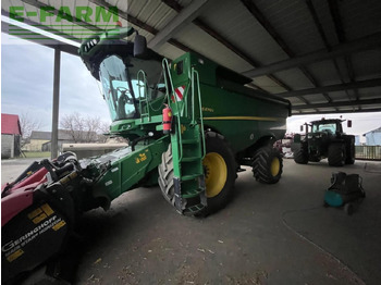 Obilný kombajn JOHN DEERE S670