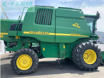 Obilný kombajn JOHN DEERE