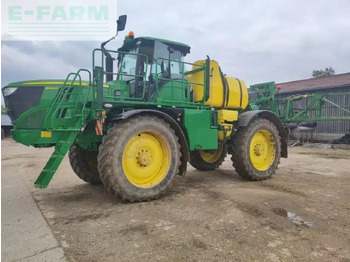 Ťahaný postrekovač JOHN DEERE