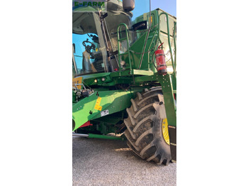 Obilný kombajn JOHN DEERE T660