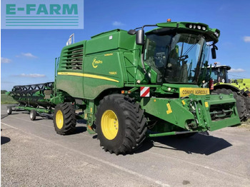 Obilný kombajn JOHN DEERE T660